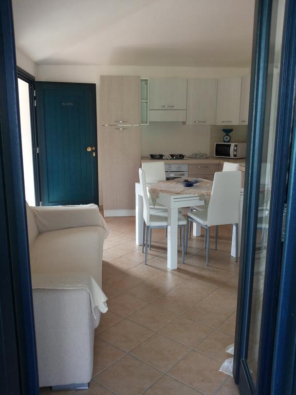 Appartamenti Isola Rossa Valledoria  Habitación foto